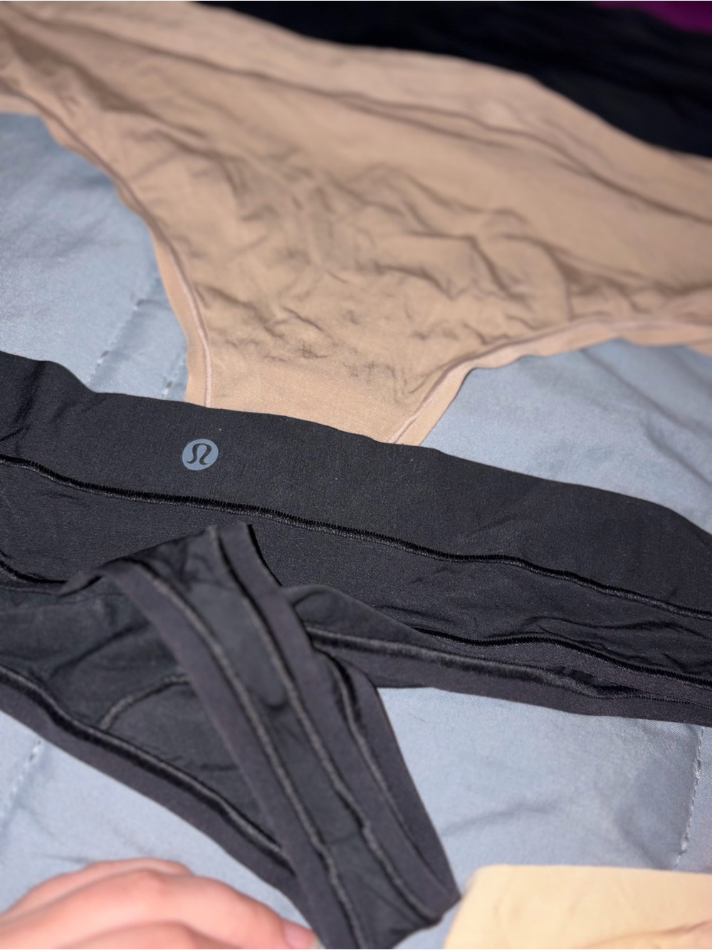 Lululemon 7 pair NWOT thong panties size L - Picture 6 of 7
